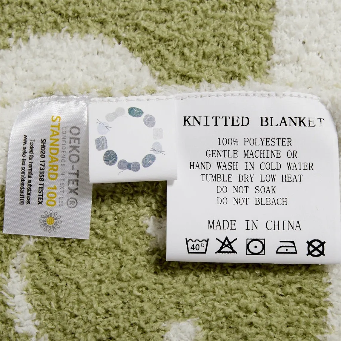 Internet Smile Meme Pattern Blanket with Cute Checkerboard Design