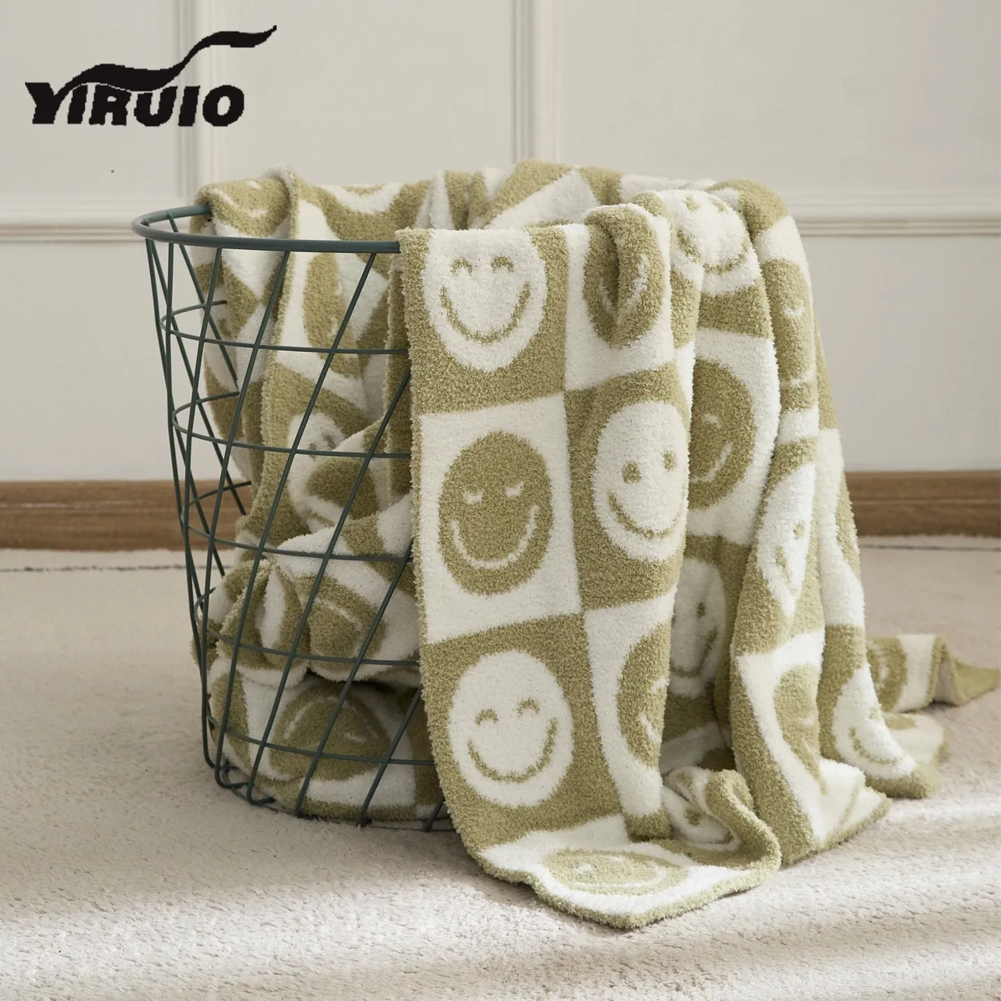 Internet Smile Meme Pattern Blanket with Cute Checkerboard Design