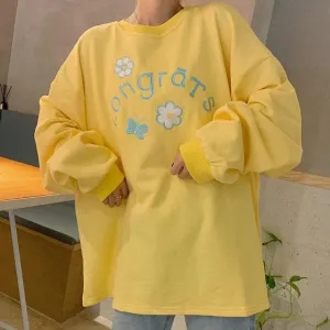 "congrats" Sweatshirt With Floral Design
