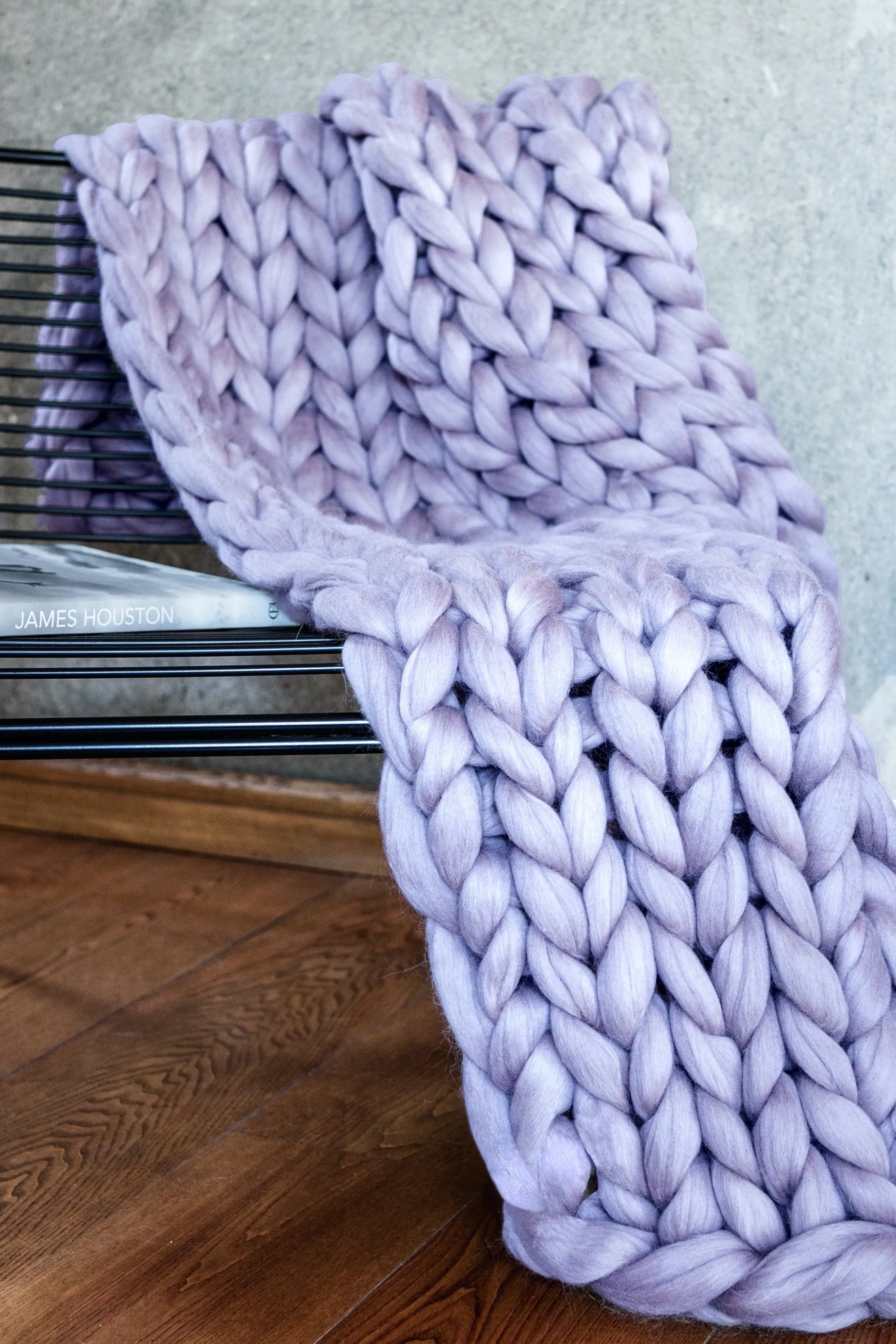 Small throw blanket 35”x50” (90x130 cm)