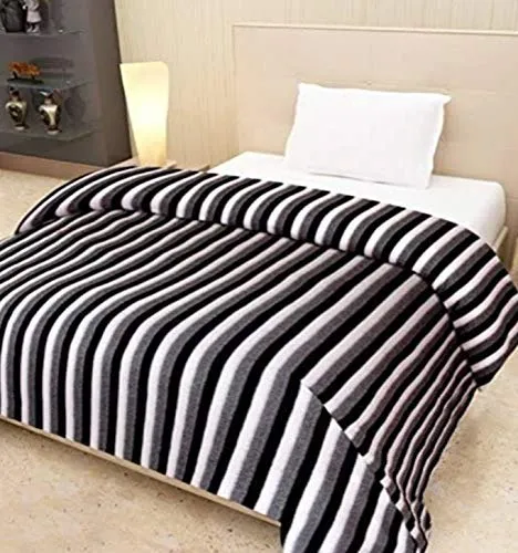 STARNSTYLE 300 TC All Season Light Weight Striped Polar Fleece Double Bed Donation Blanket (230 x 230 cm Pack of 1