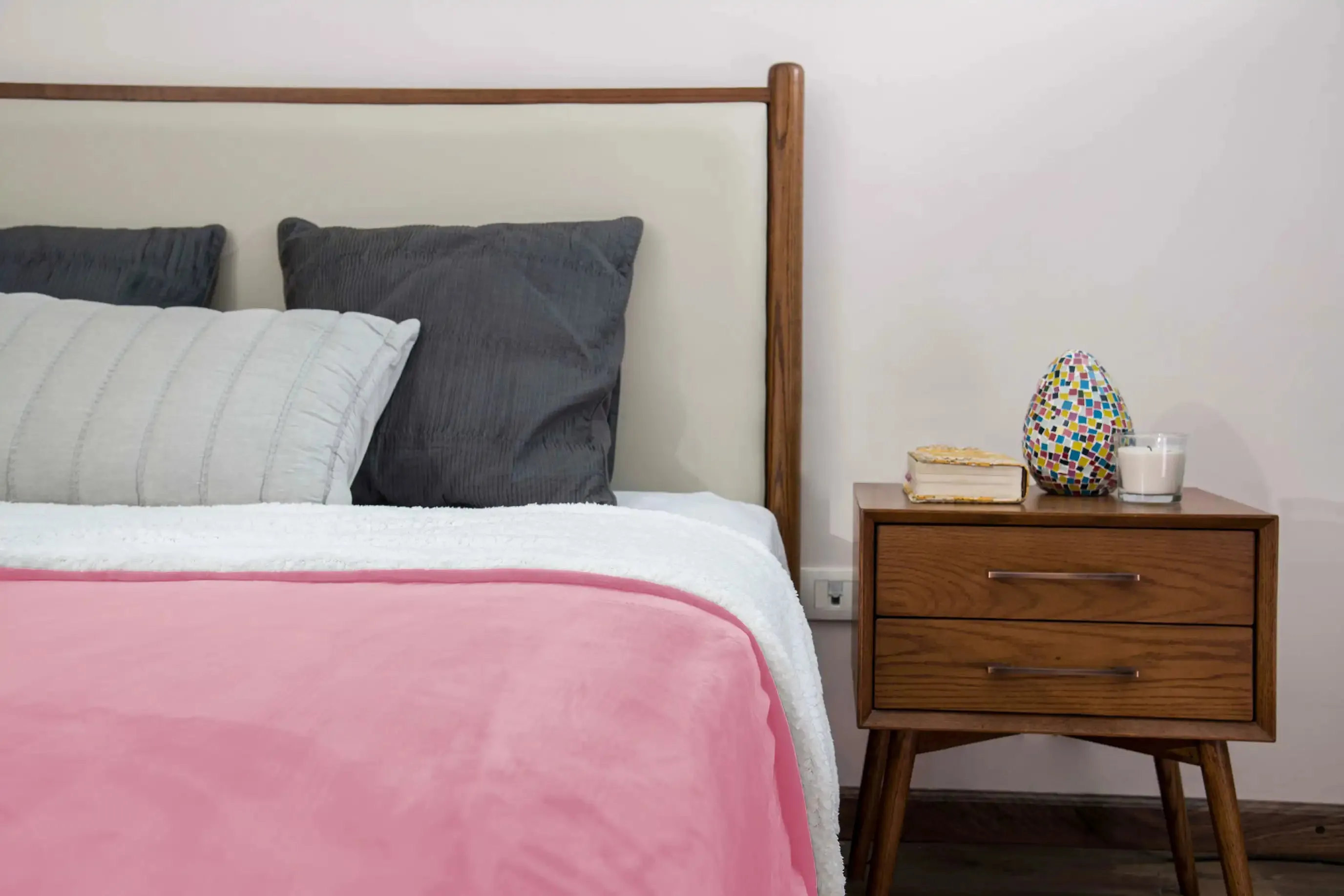 Super Soft Double Side Sherpa/Fleece Blanket (180 x 220 cm)