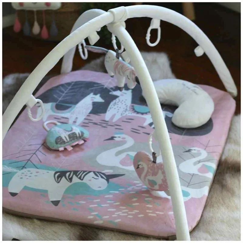 Sweet Romance Padded Playmat