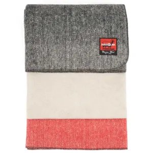 Swiss Link | Classic Wool Blanket | Crimson Point