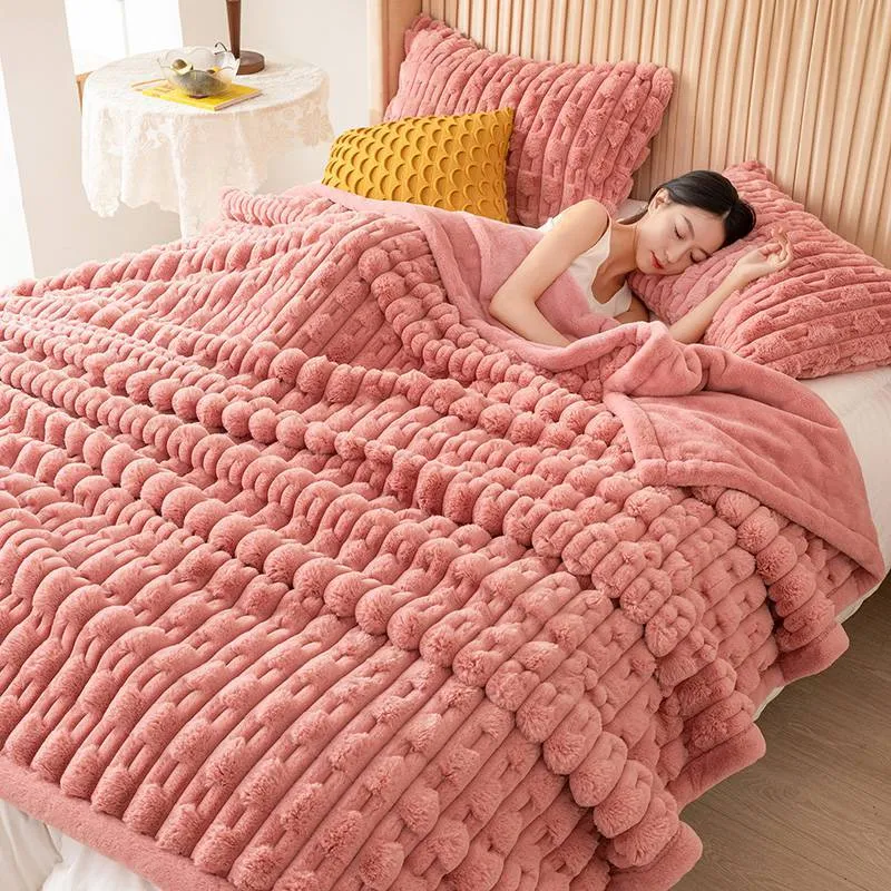 Winter Rabbit Plush Thickened Blanket