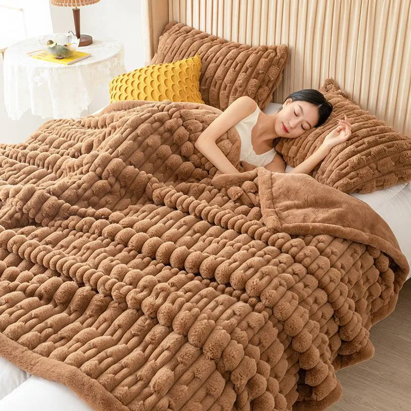Winter Rabbit Plush Thickened Blanket