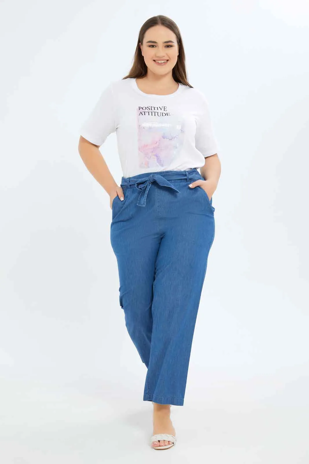 Women Blue Wide Leg Denim Pants With Self Belt